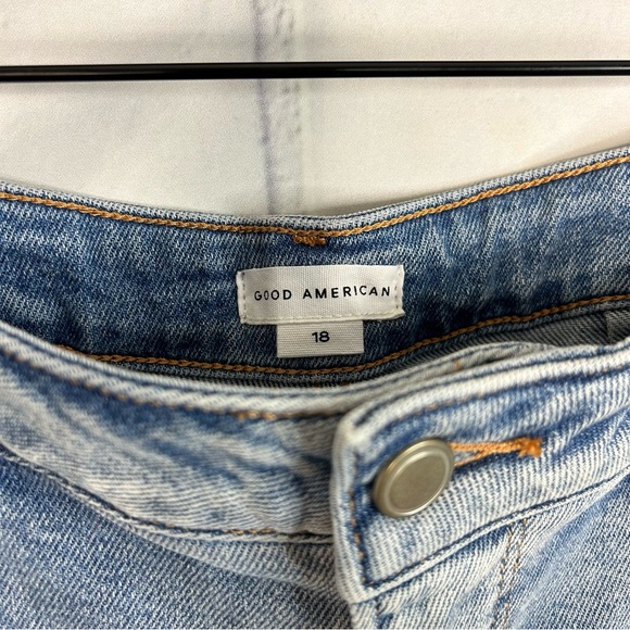 Good American Good Curve Short size 18 - Picture 4 of 13